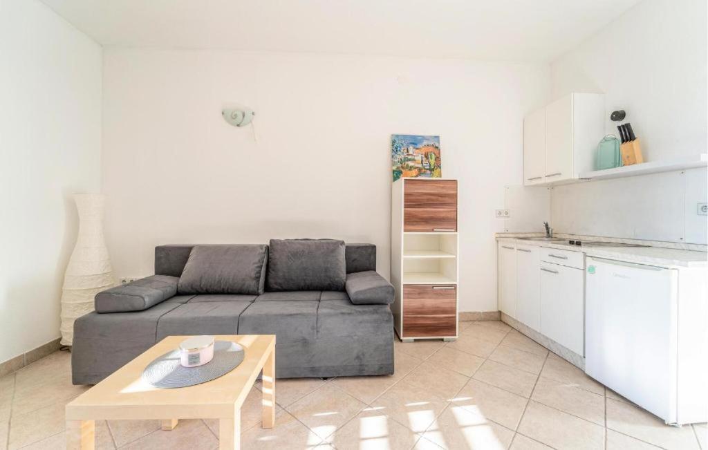 Apartments Busic Biograd Na Moru Exteriör bild